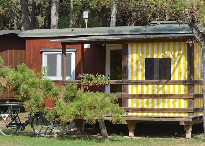 Il Tridente Village Camping