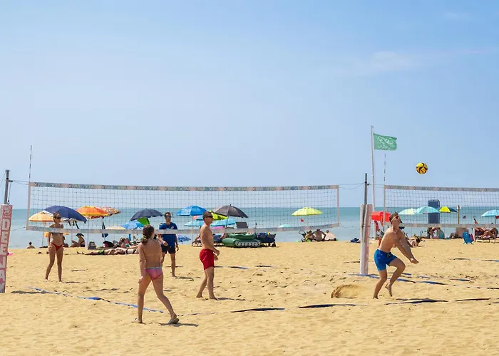 Il Tridente Village * ביביונה